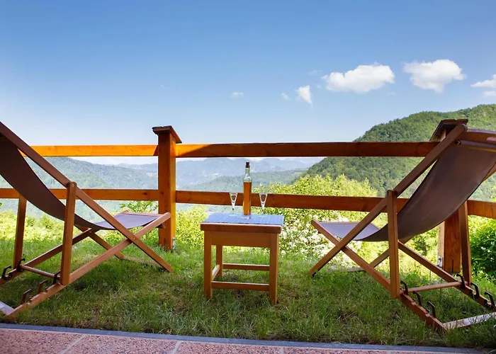 Vikendica Bomas House